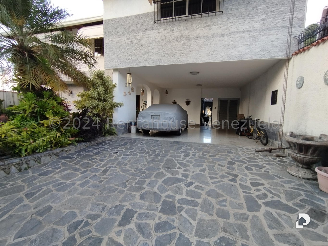 Casa en Macaracuay, Caracas – 11