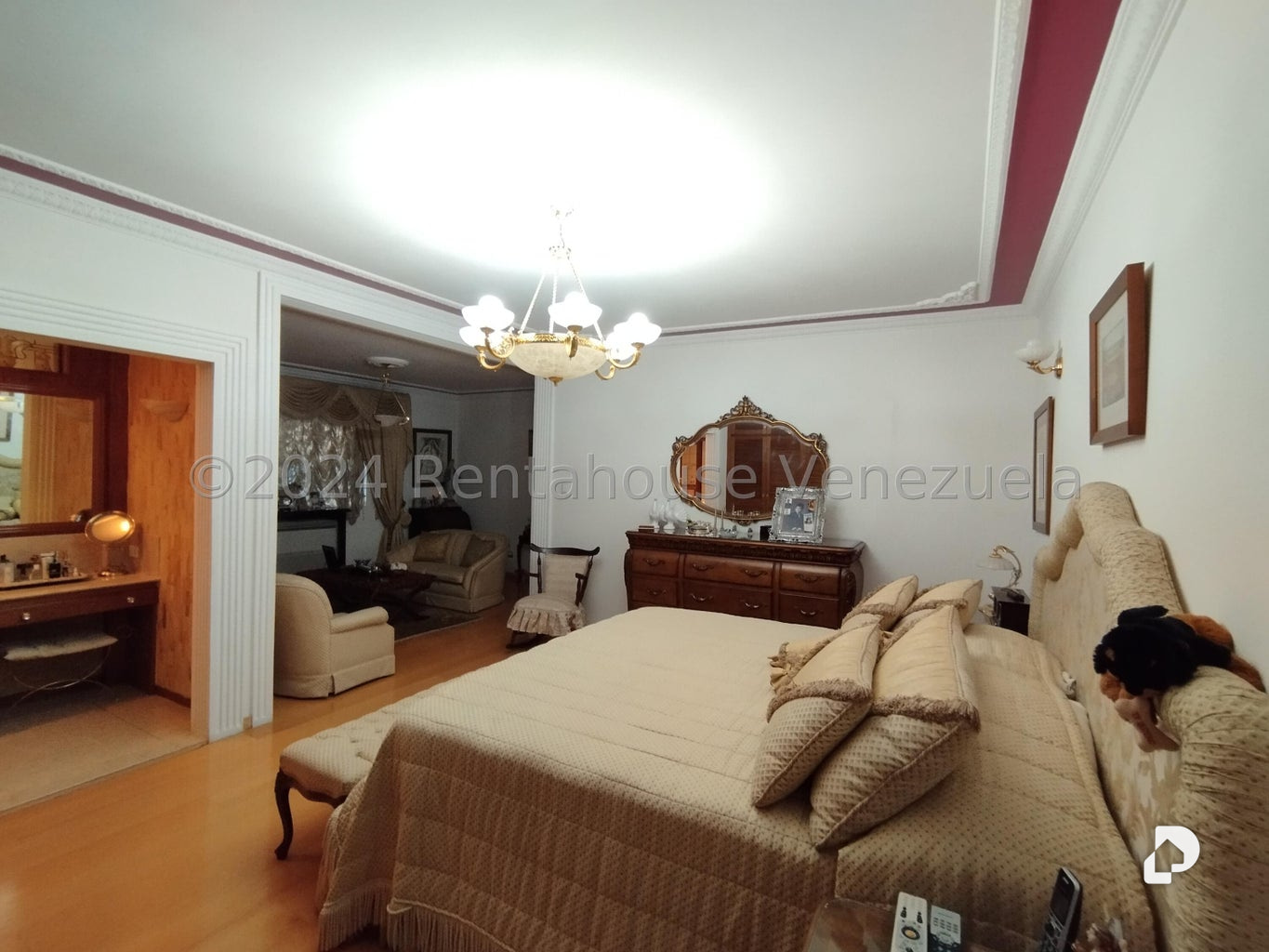 Casa en Macaracuay, Caracas – 24