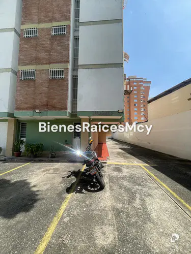 Apartamento en Calicanto, Maracay – 1