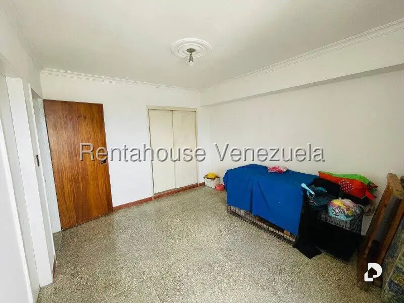 Apartamento en Barrio Alayón, Maracay – 13