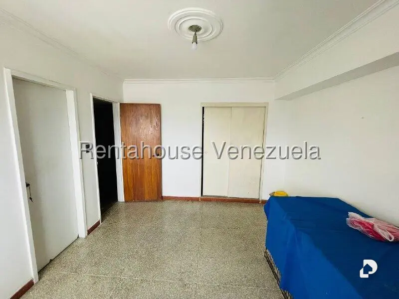 Apartamento en Barrio Alayón, Maracay – 12