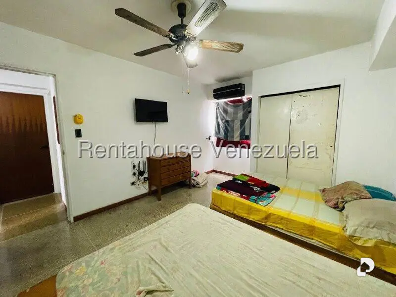 Apartamento en Barrio Alayón, Maracay – 10