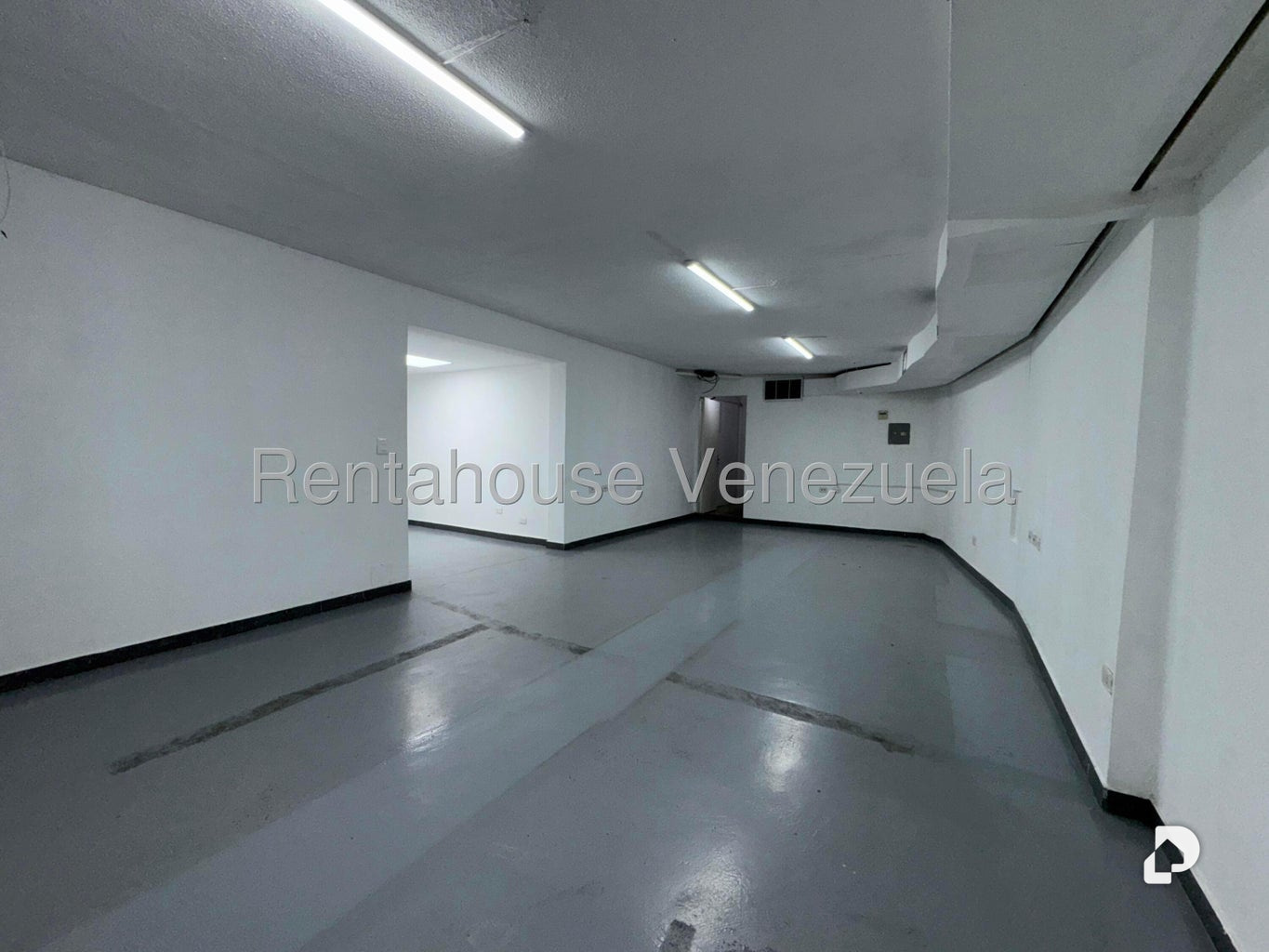 Oficina en Chuao, Caracas – 10