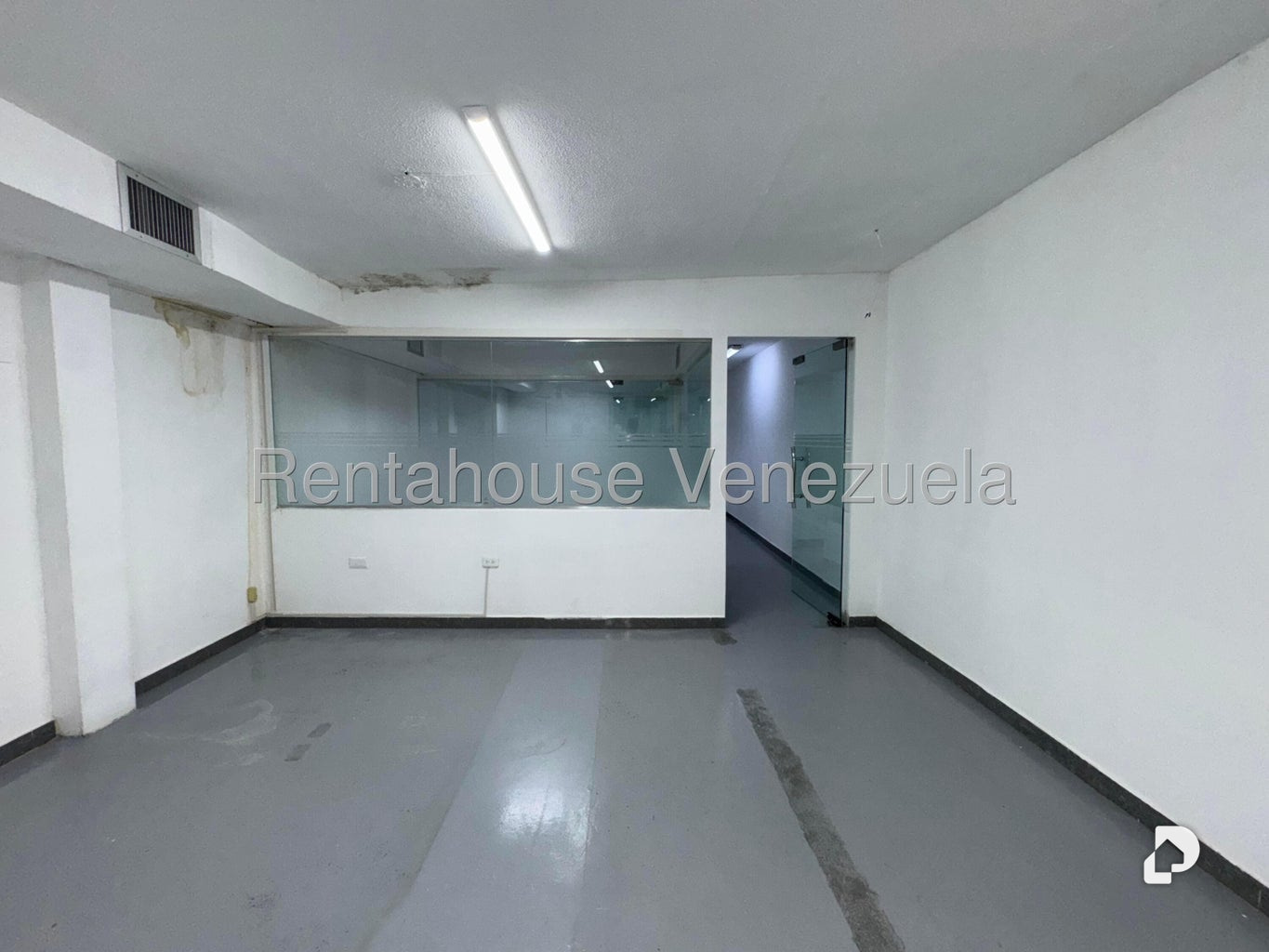 Oficina en Chuao, Caracas – 7