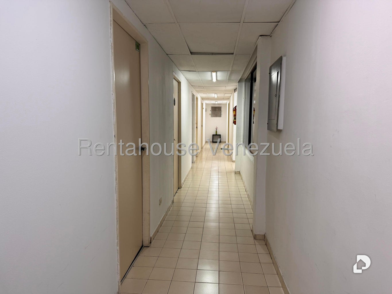 Oficina en Chuao, Caracas – 21