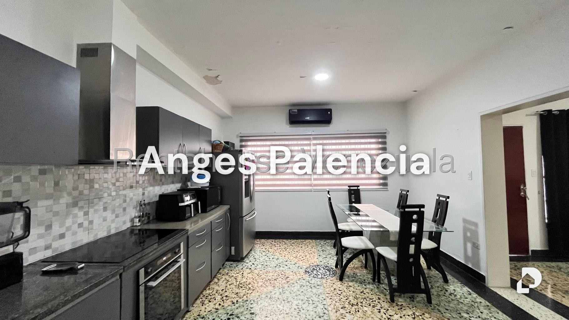 Casa en San Miguel, Maracay – 20