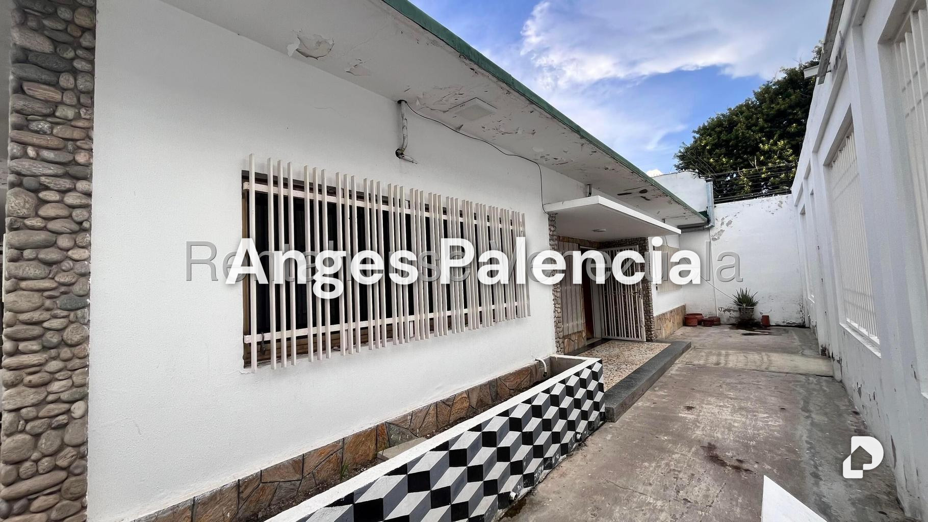 Casa en San Miguel, Maracay – 5