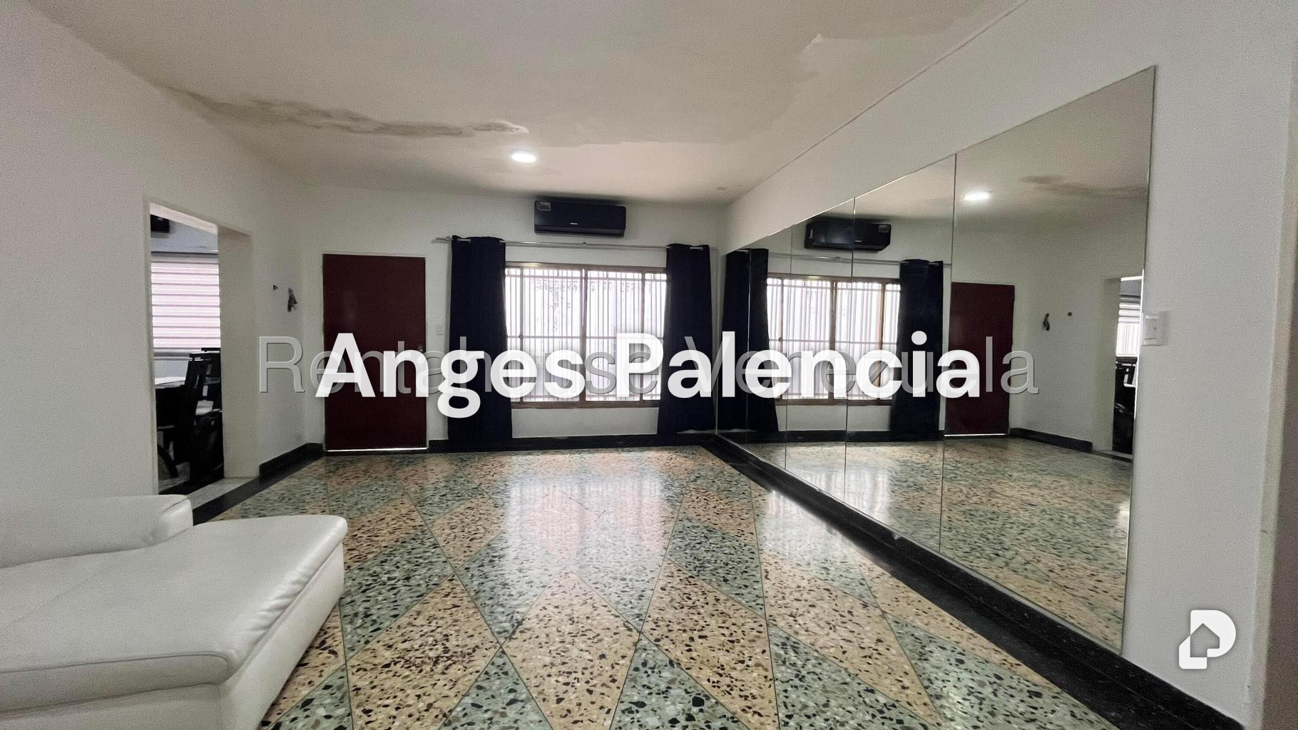 Casa en San Miguel, Maracay – 15