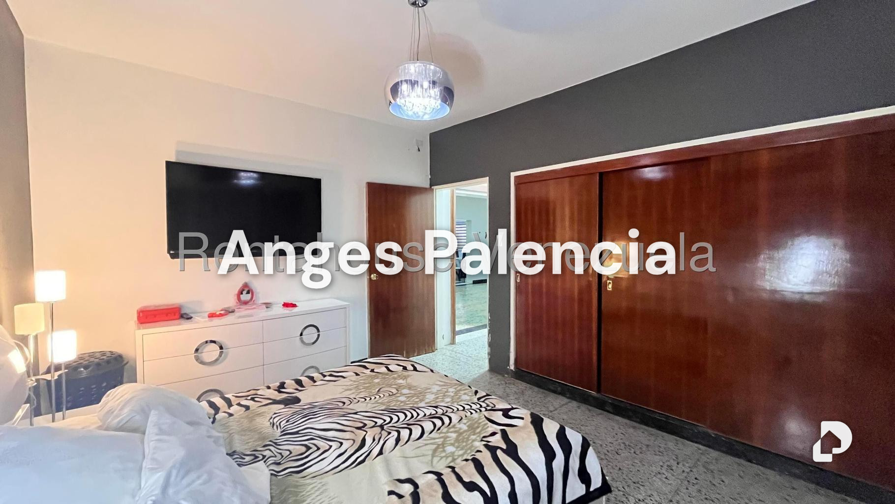 Casa en San Miguel, Maracay – 26