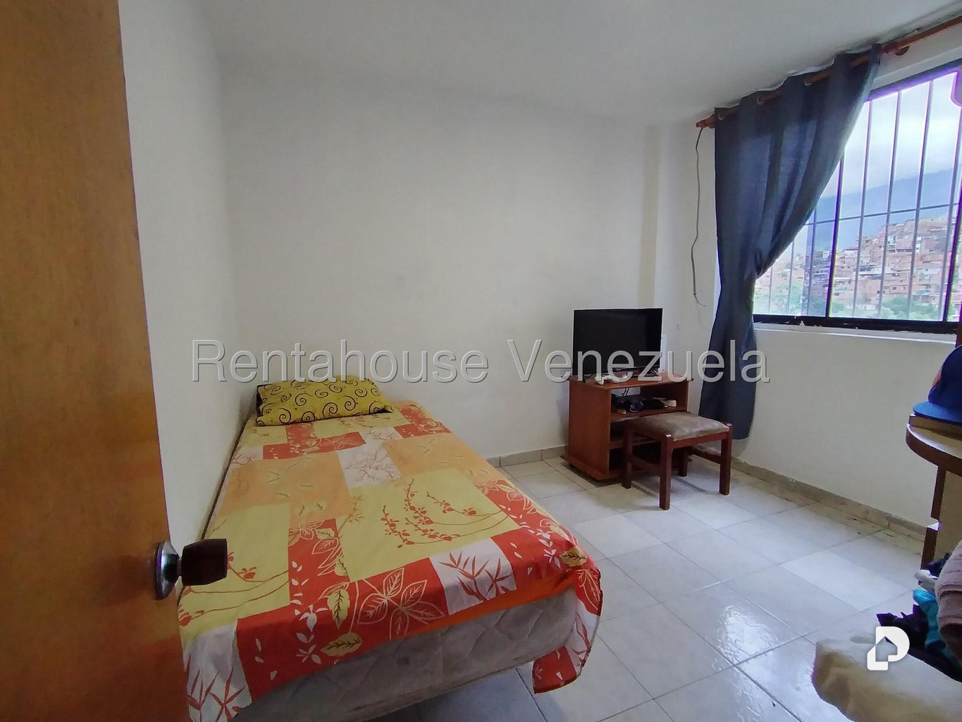 Apartamento en Petare, Caracas – 15