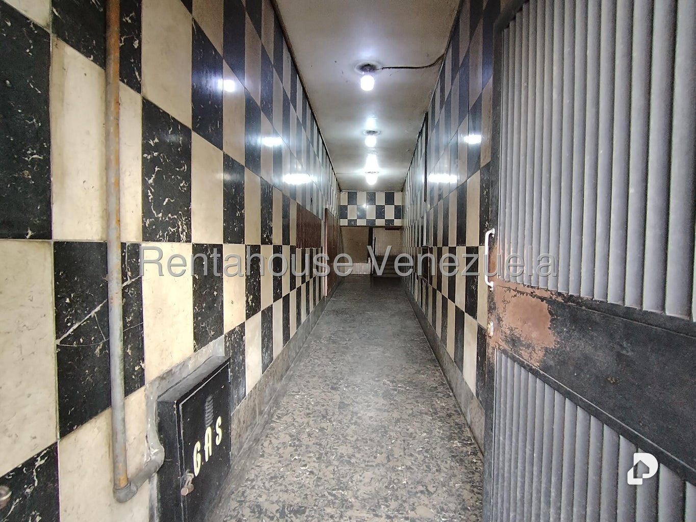 Apartamento en Petare, Caracas – 2