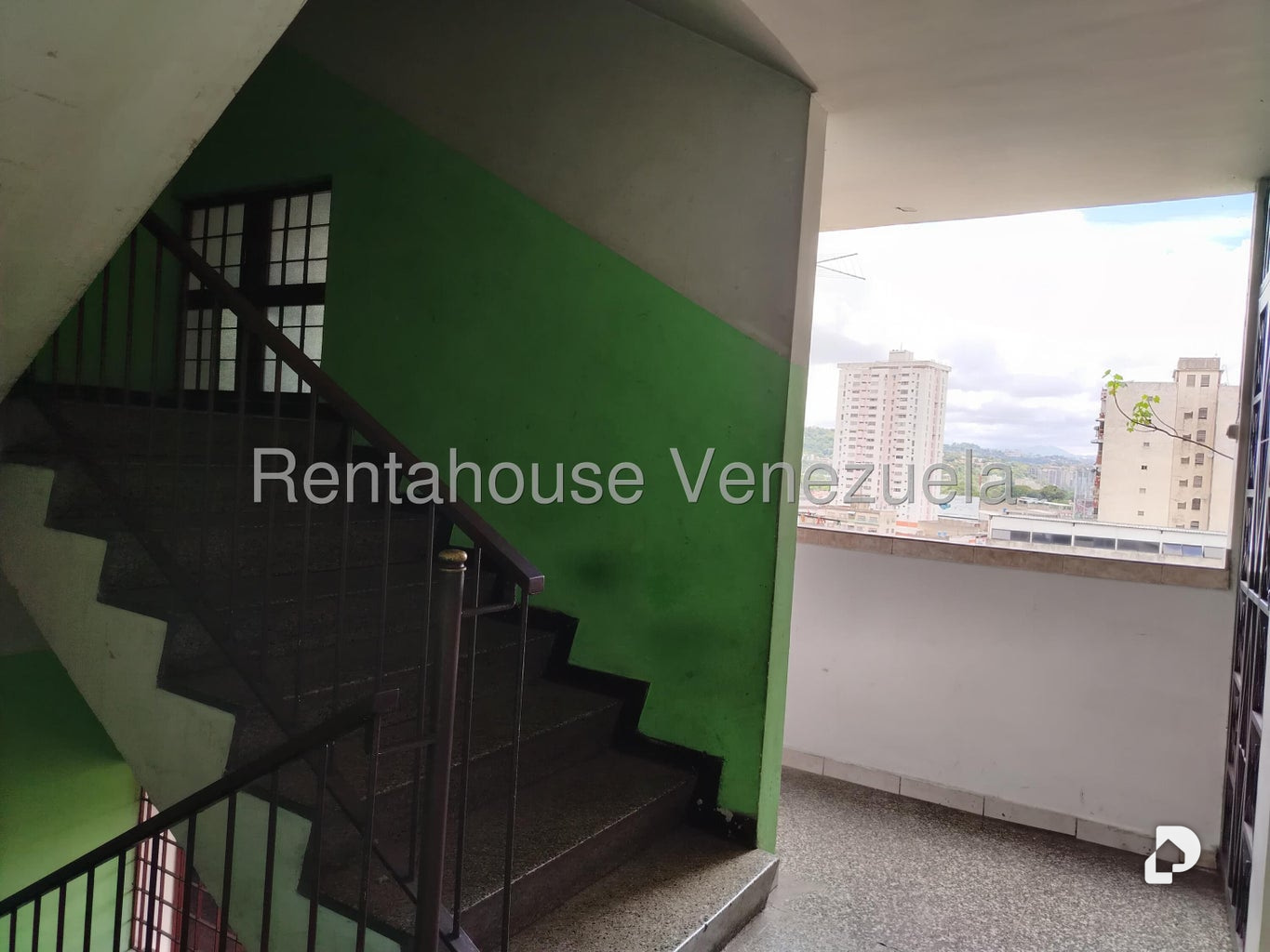 Apartamento en Petare, Caracas – 22