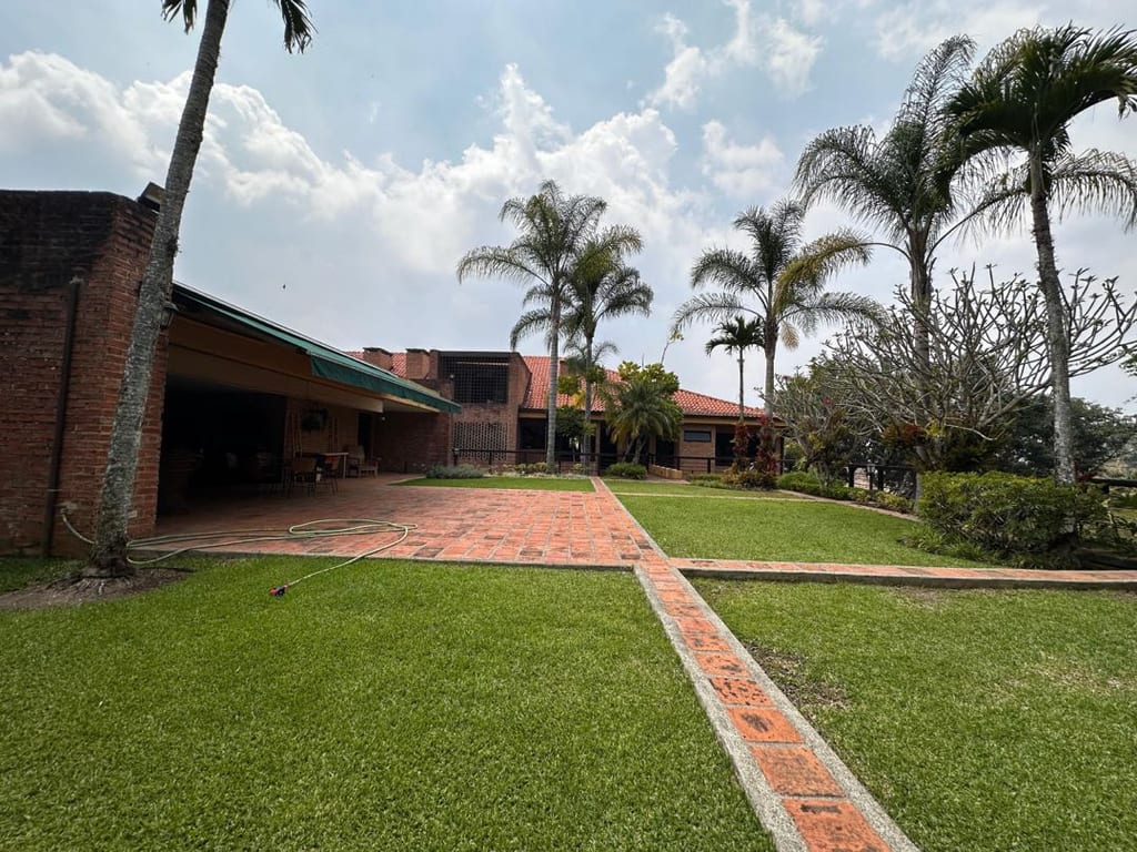 Penthouse en Oripoto, Caracas - 1