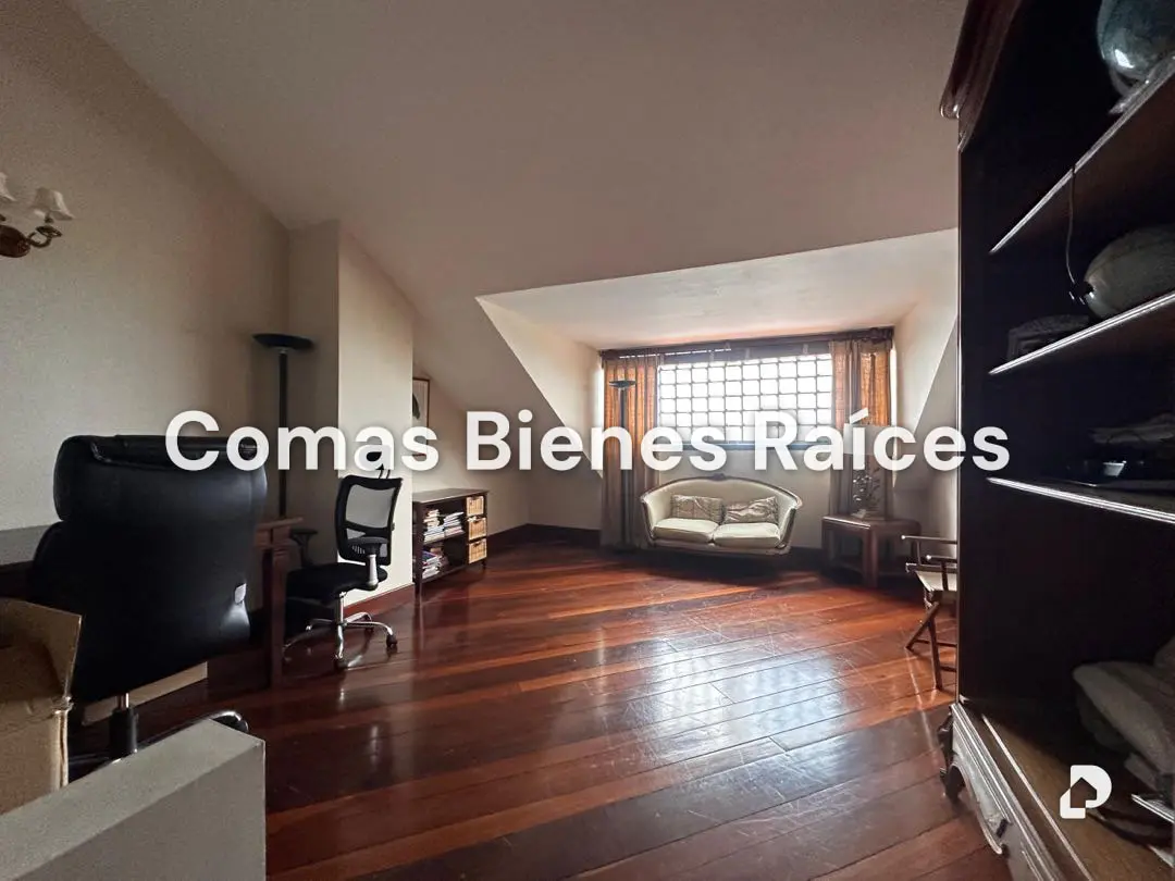 Penthouse en Oripoto, Caracas – 17