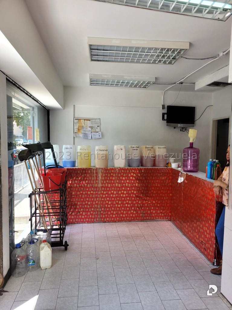 Local comercial en Las Acacias, Caracas – 5