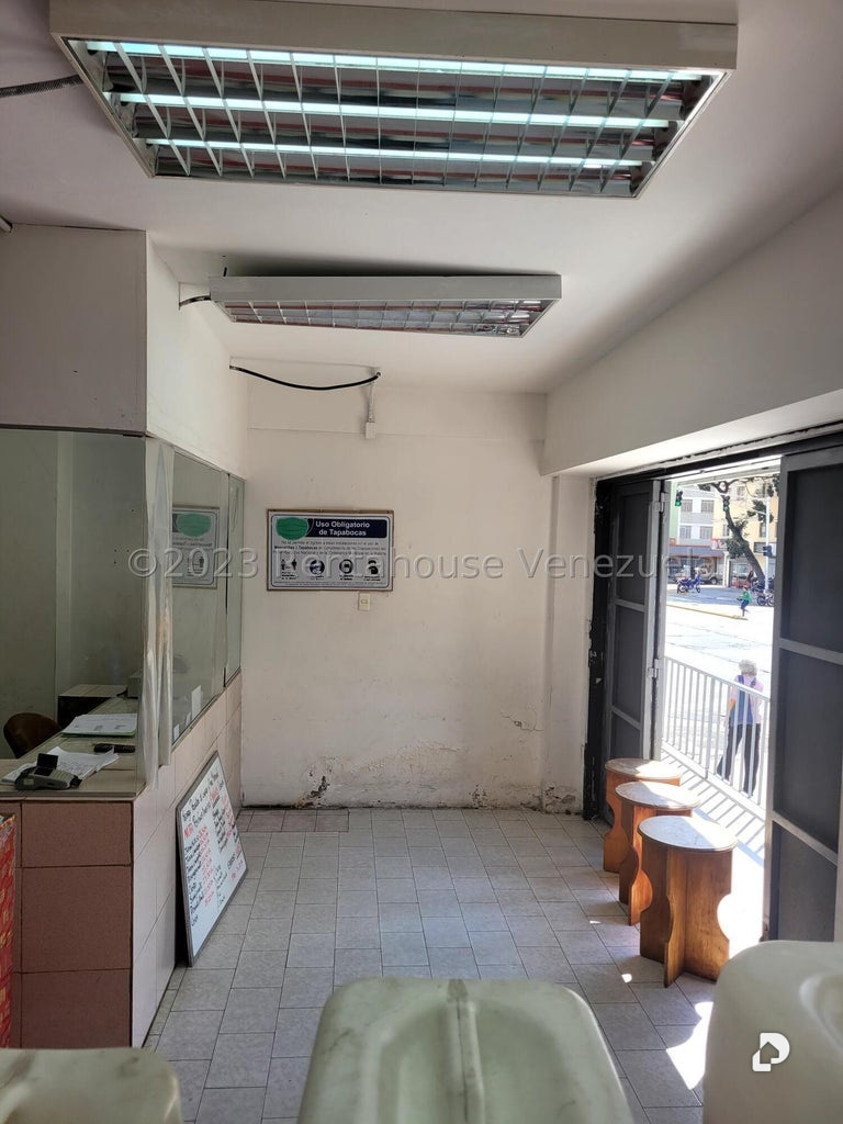 Local comercial en Las Acacias, Caracas – 10