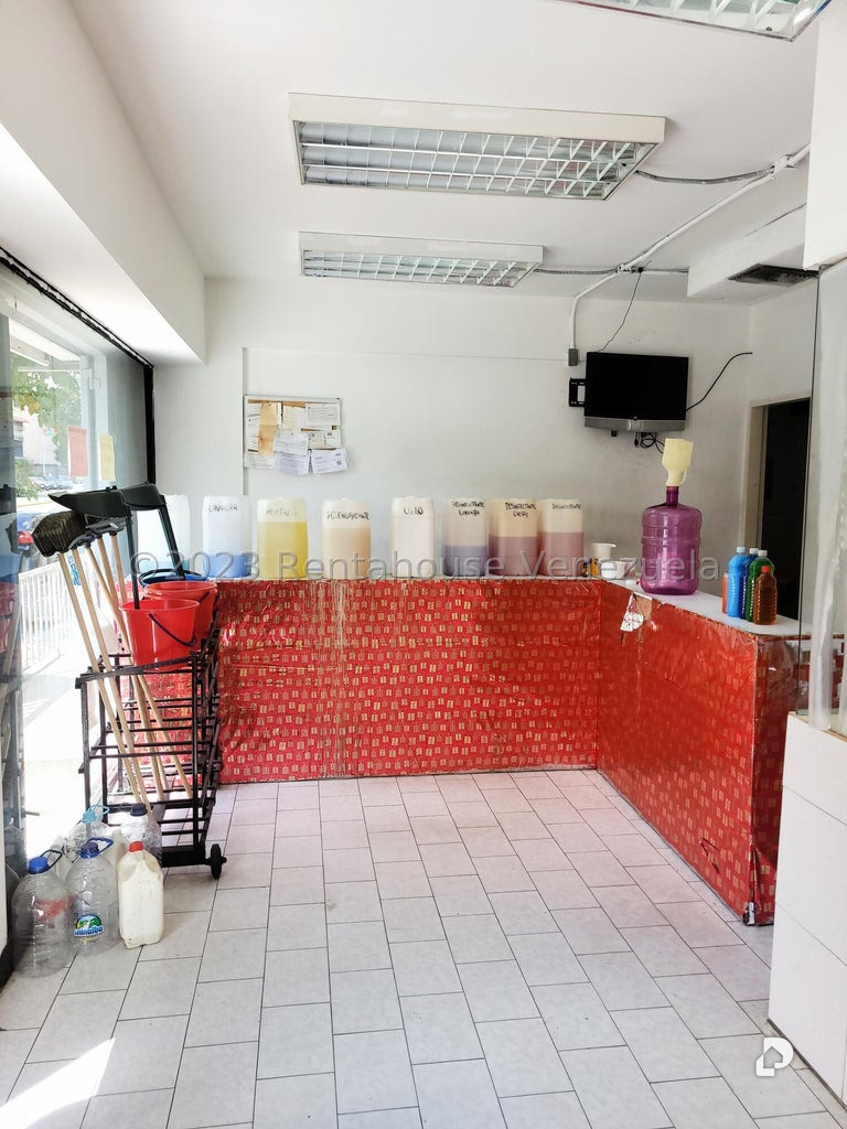 Local comercial en Las Acacias, Caracas – 4
