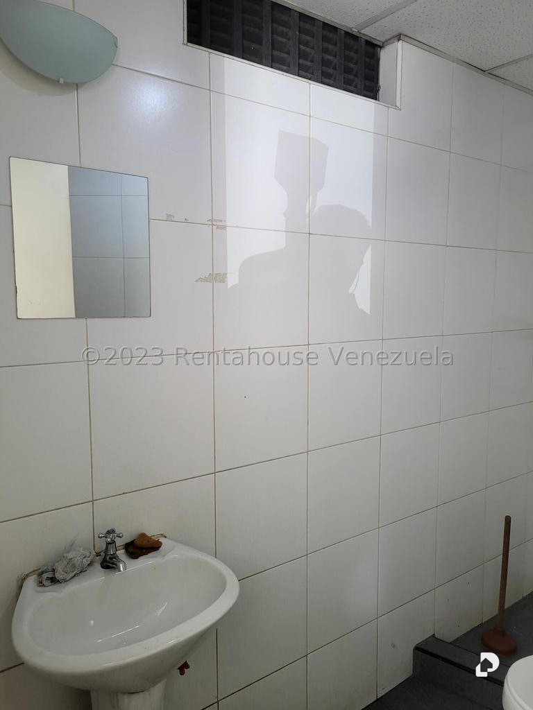 Local comercial en Las Acacias, Caracas – 20