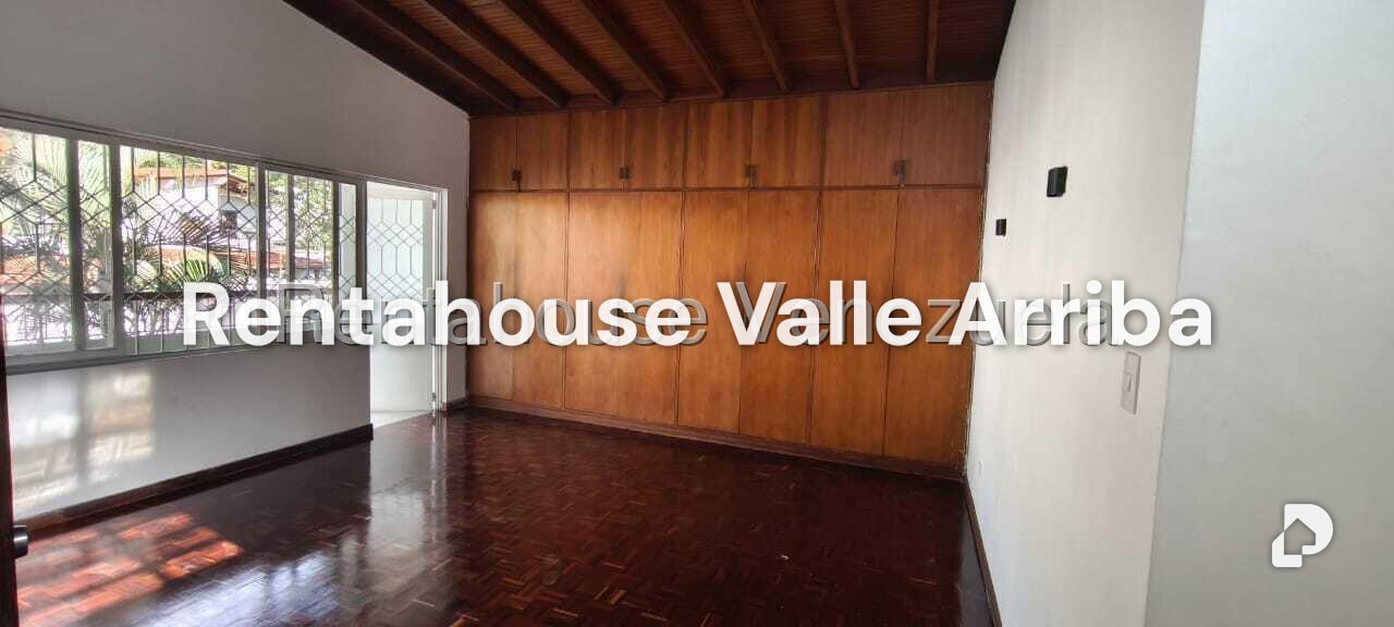 Casa en El Marqués, Caracas – 18