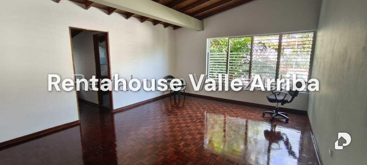 Casa en El Marqués, Caracas – 21