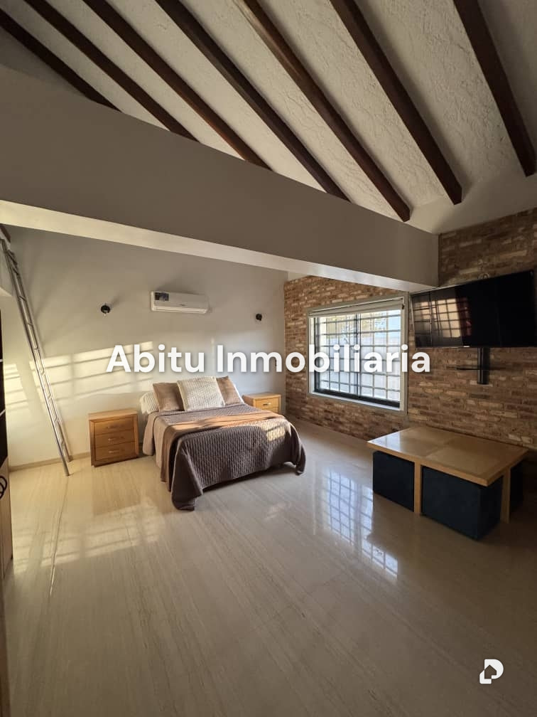 Casa en La Lagunita, Caracas – 20