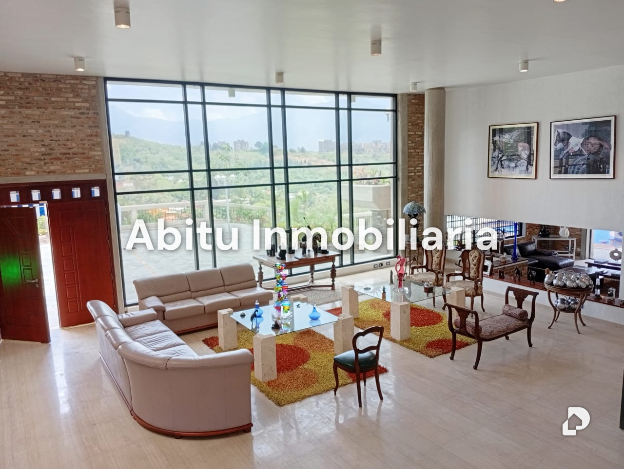 Casa en La Lagunita, Caracas – 8