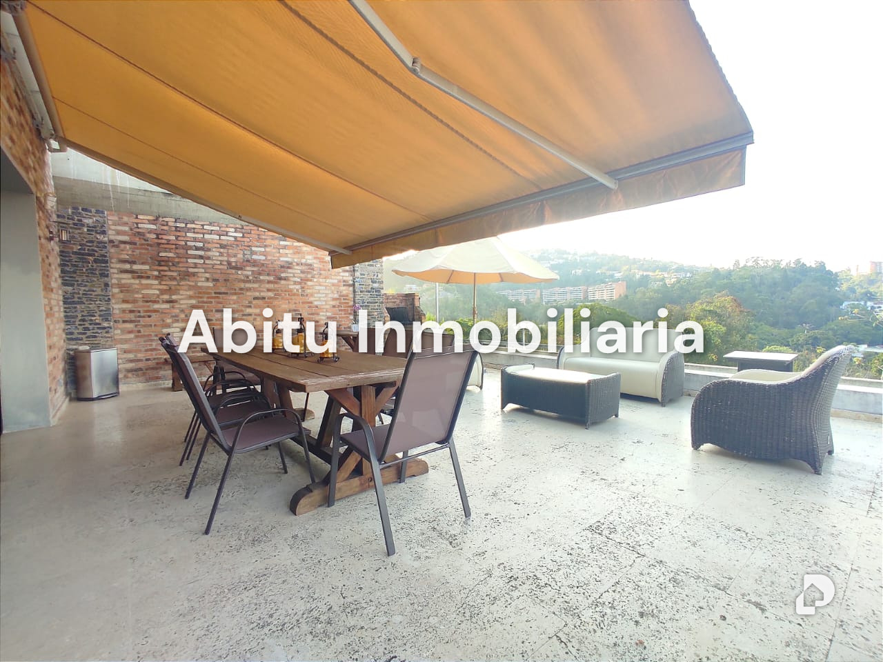 Casa en La Lagunita, Caracas – 22