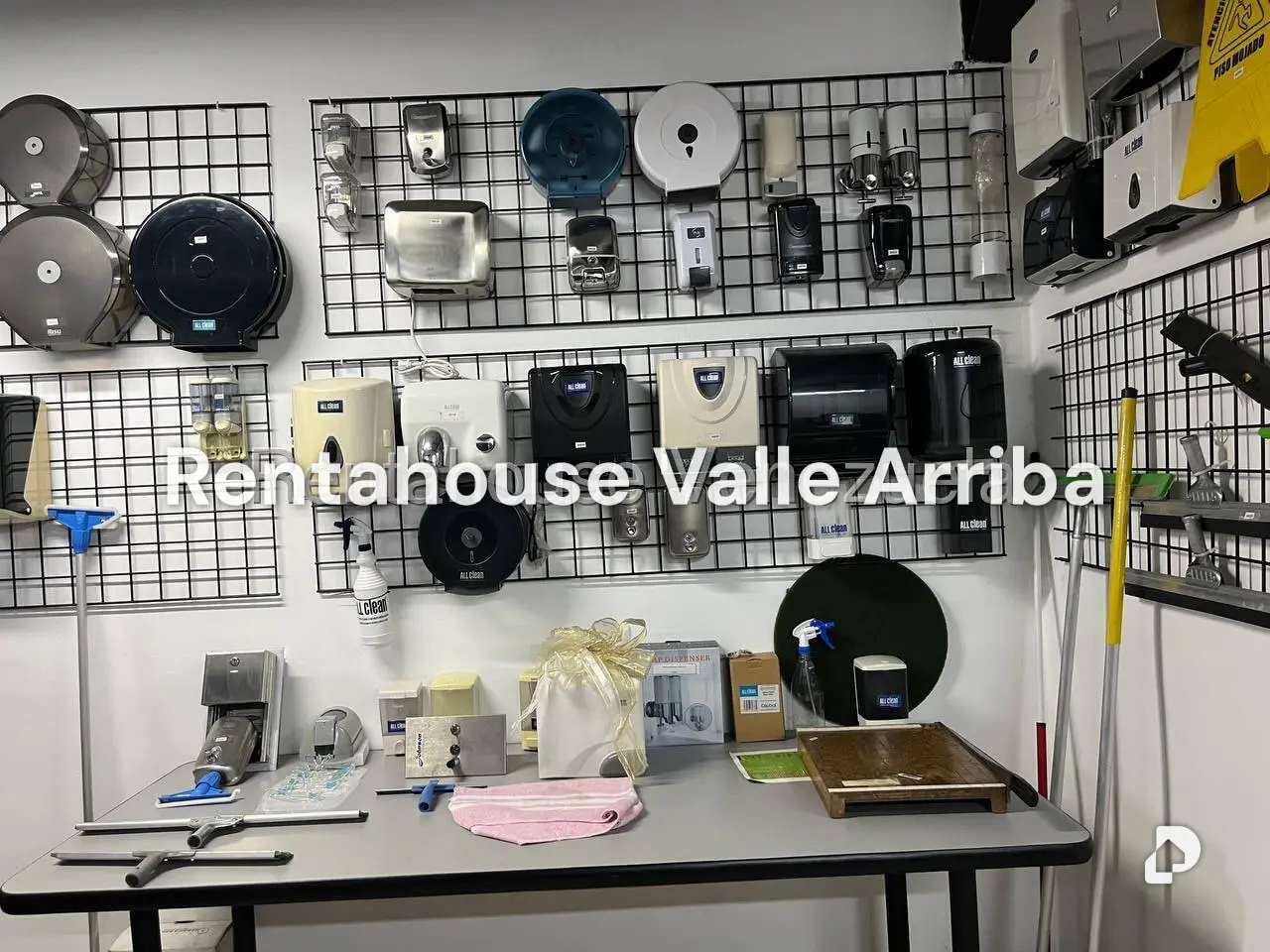 Local comercial en Las Acacias, Caracas – 3