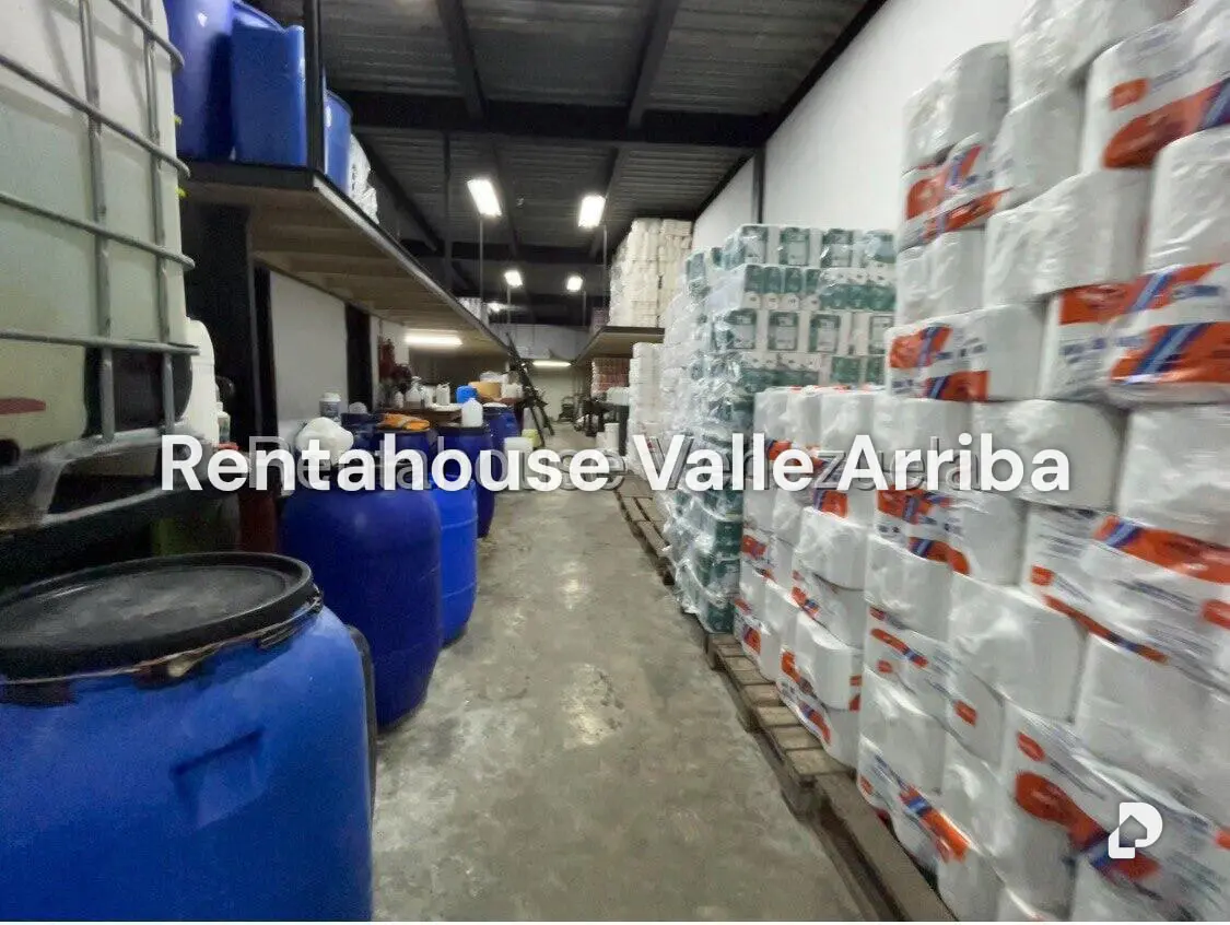 Local comercial en Las Acacias, Caracas – 13