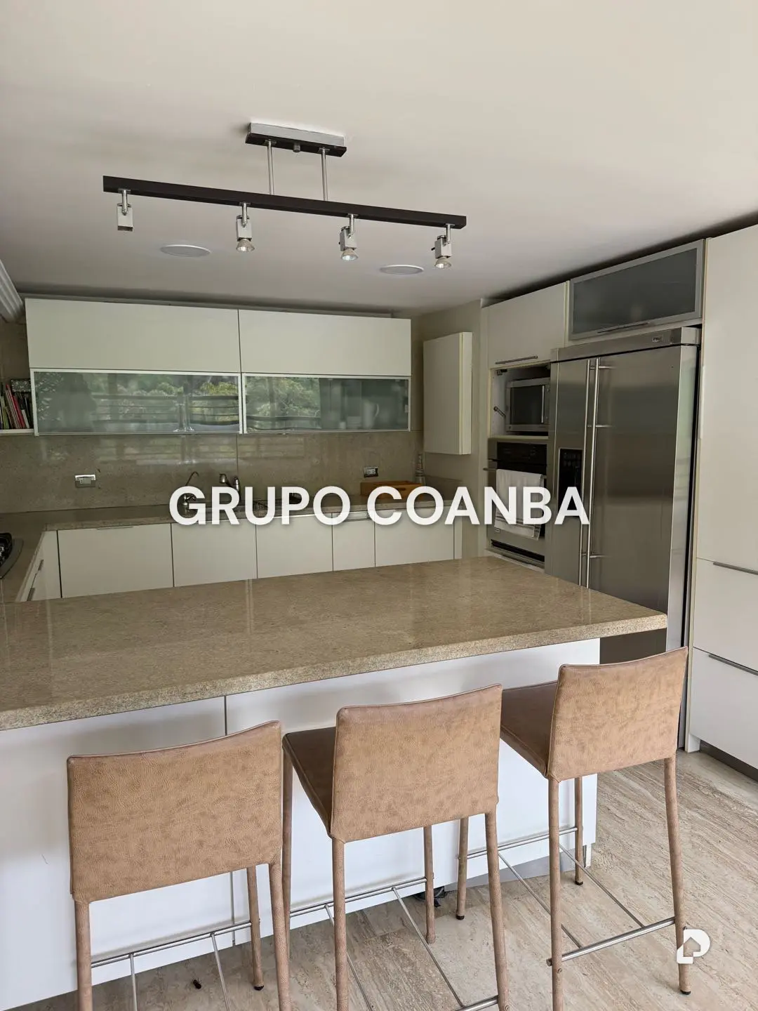 Apartment in La Alameda, Caracas – 2