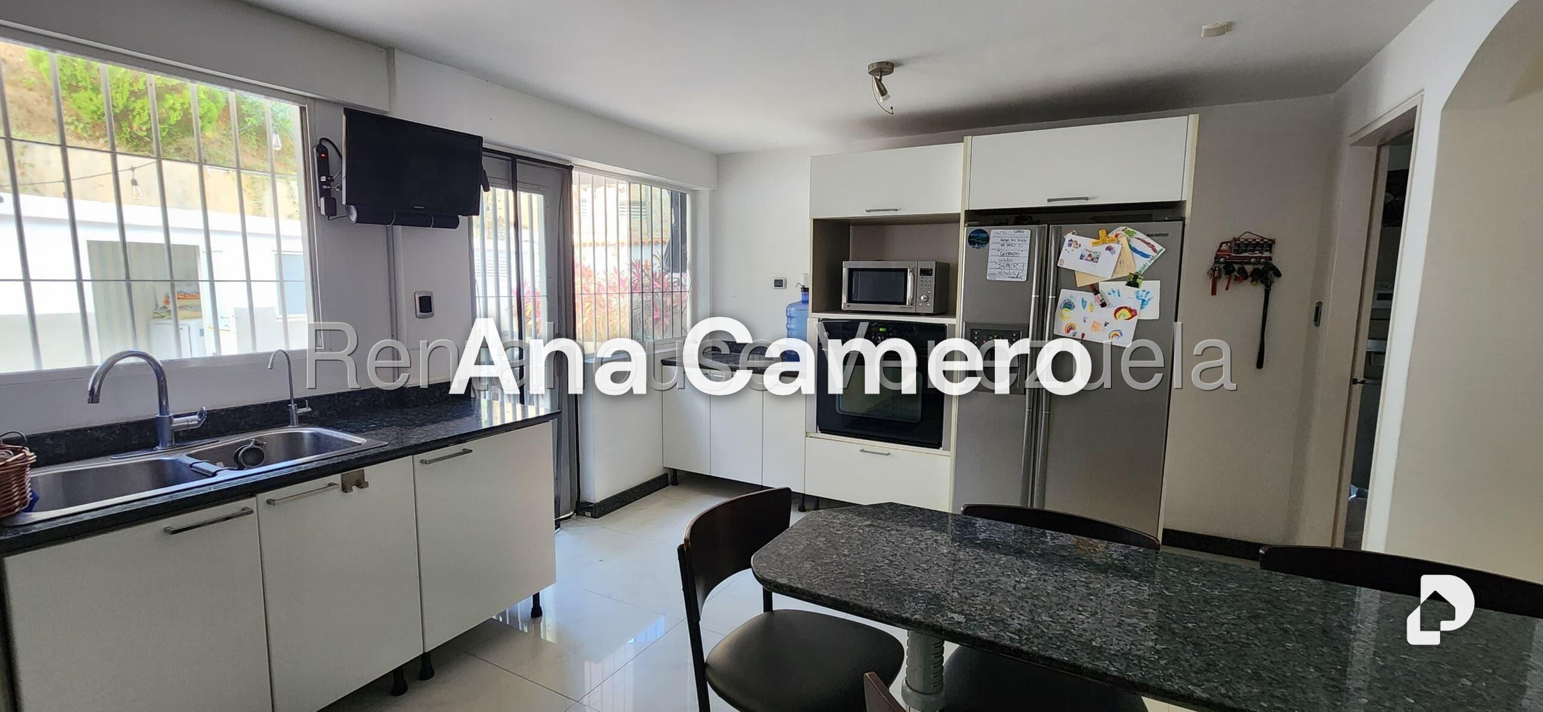Casa en Alto Prado, Caracas – 19