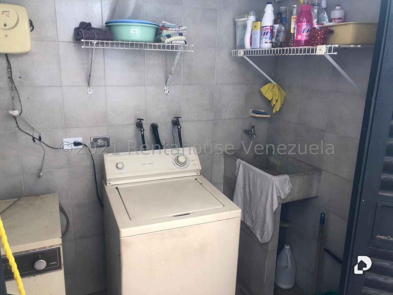 Casa en El Hatillo, Caracas – 25