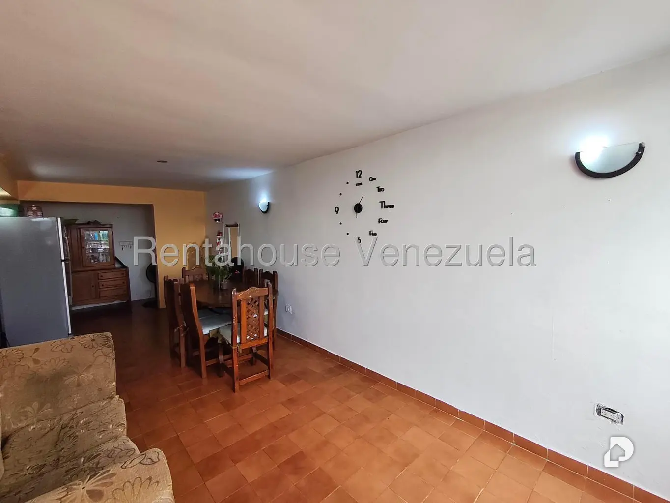 Apartamento en Urbanización La Esmeralda, Maracay – 5