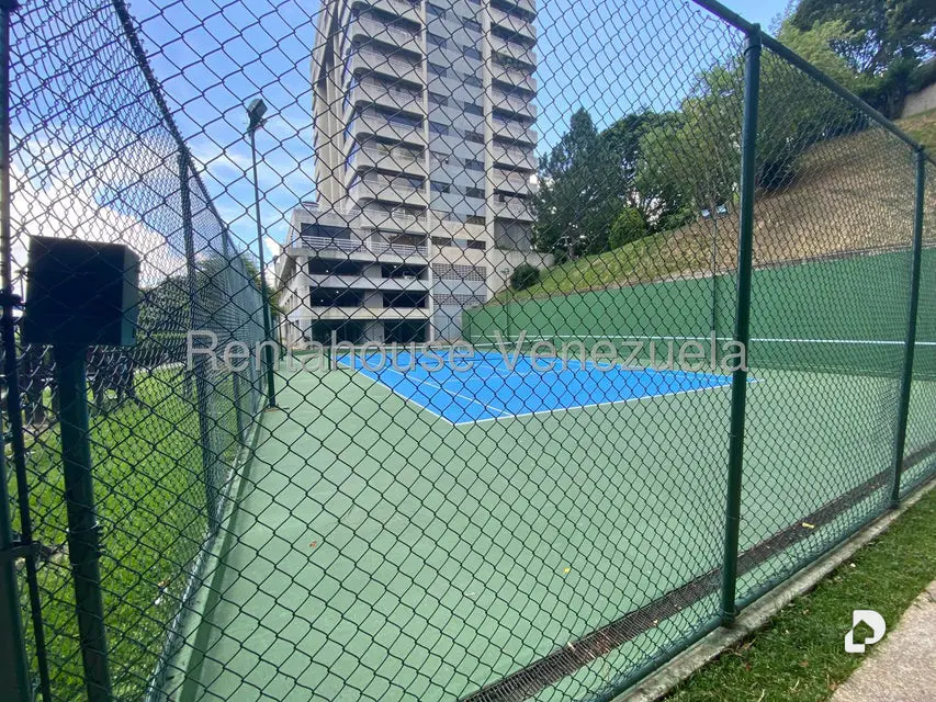 Apartamento en Las Esmeraldas, Caracas – 10