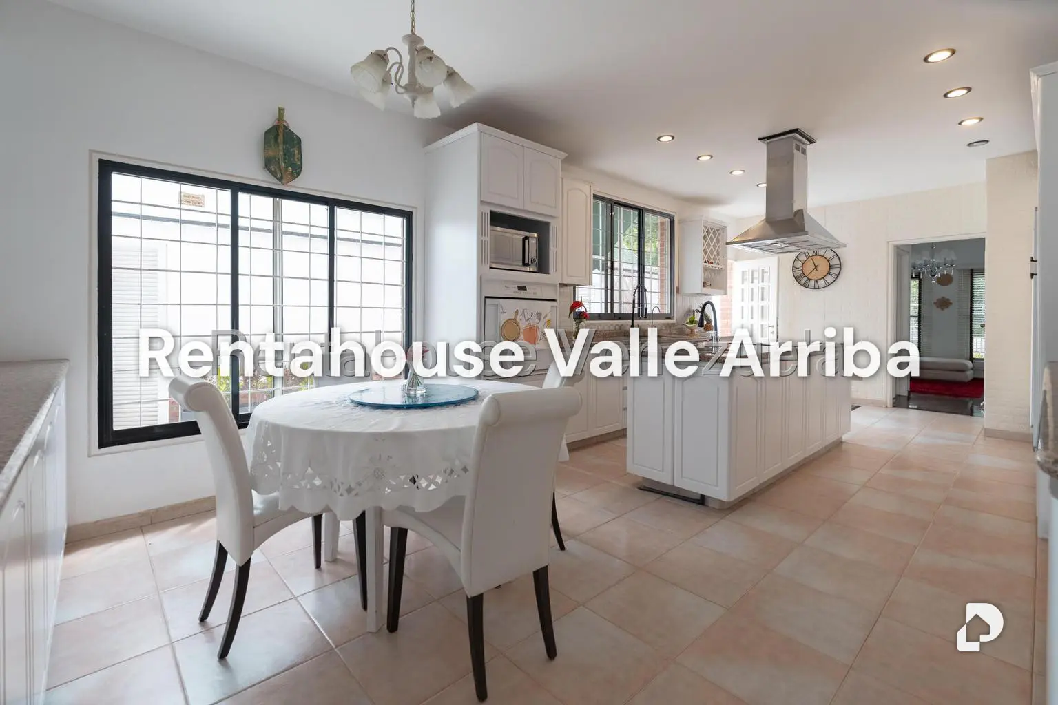 Casa en Los Naranjos (del Cafetal), Caracas – 22
