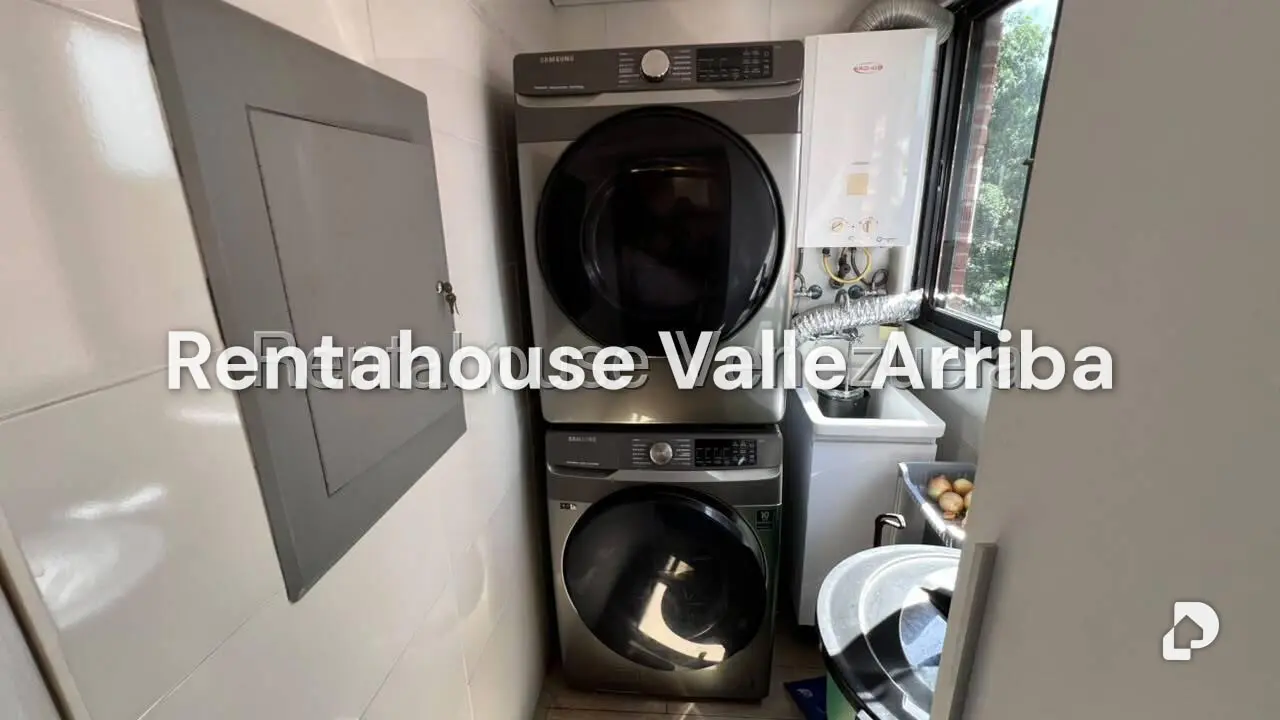 Apartamento en Campo Alegre, Caracas – 15