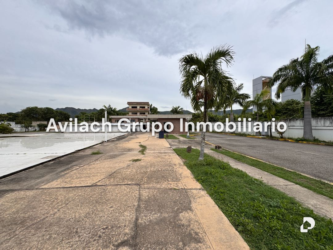 Terreno en Av. Bolívar Norte, Valencia – 5