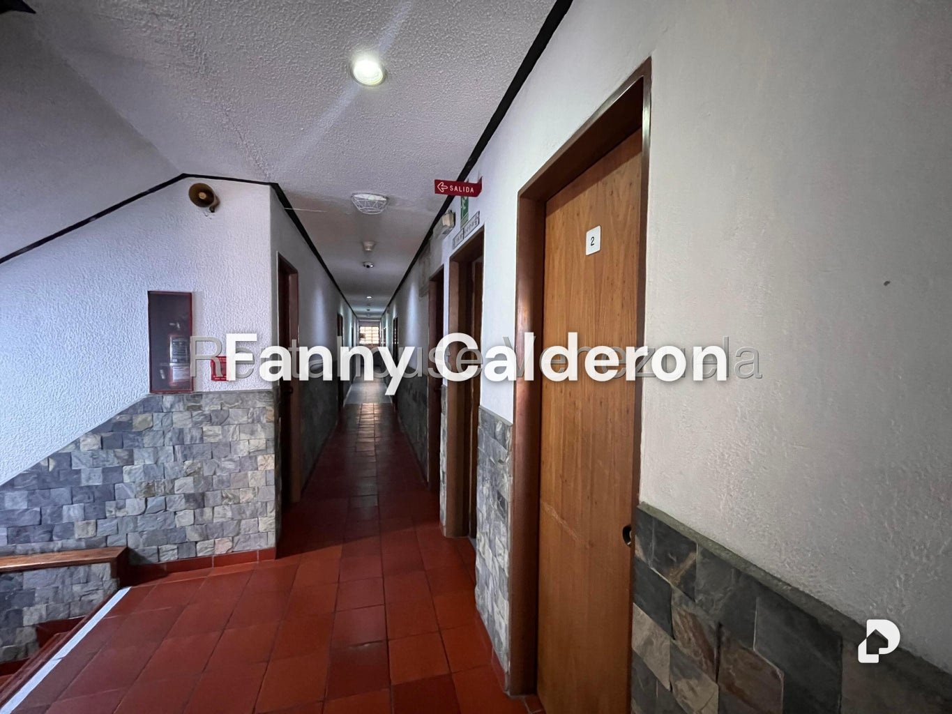 Edificio en Sabana Grande, Caracas – 17
