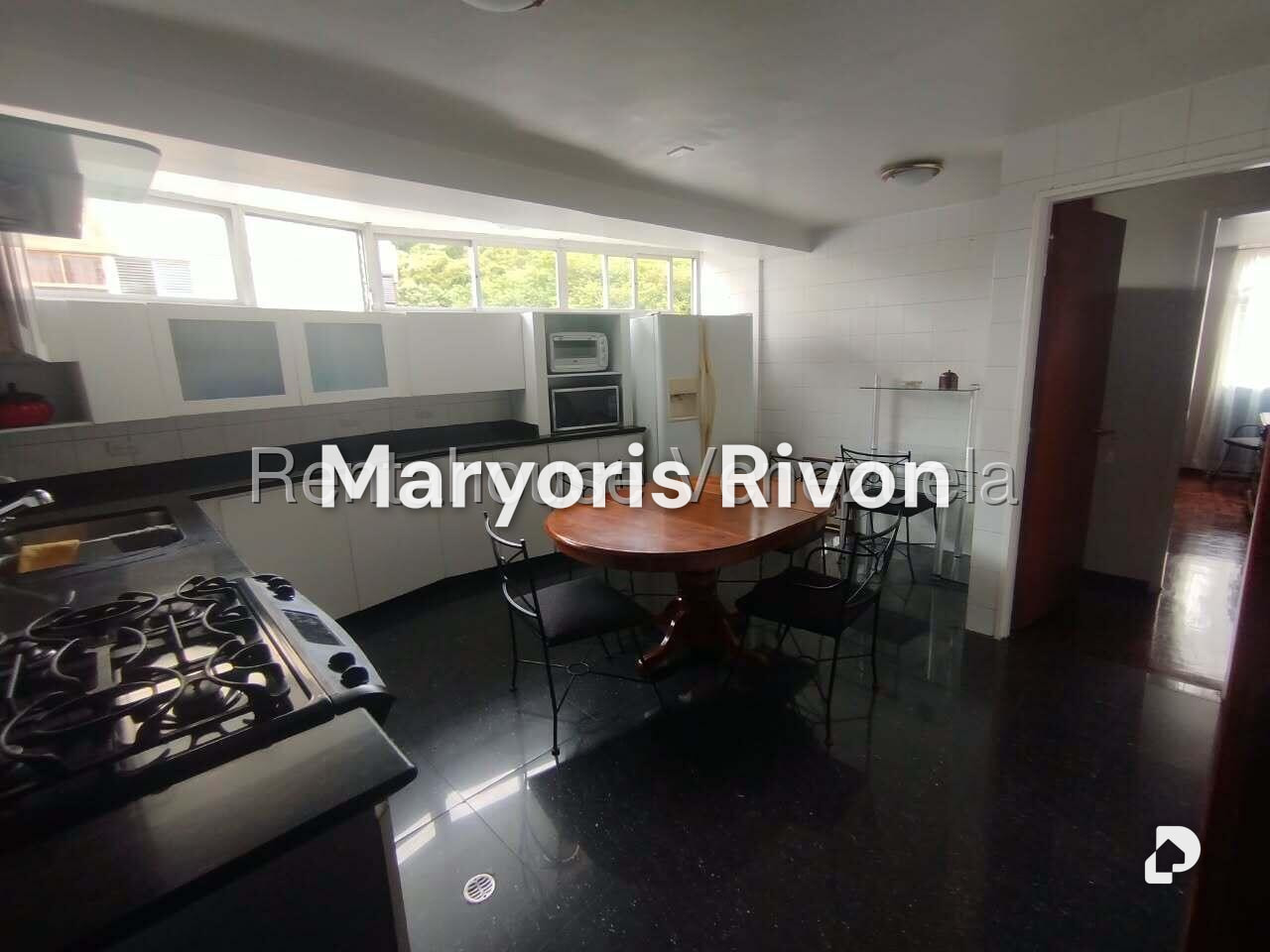 Apartamento en Chuao, Caracas – 11