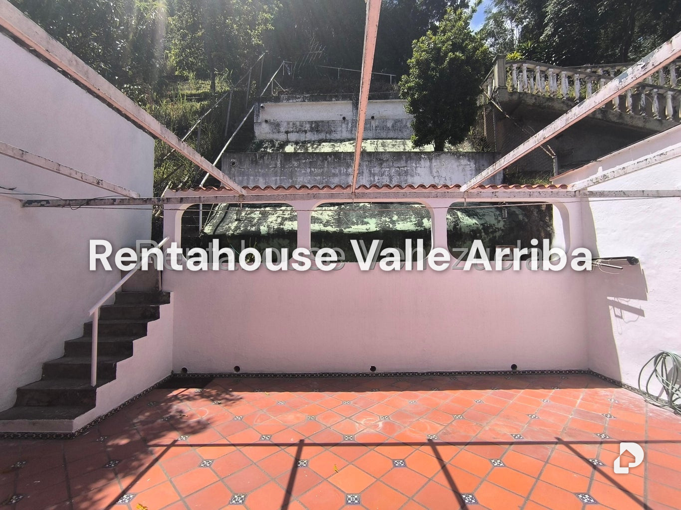 House in Colinas de La California, Caracas – 17