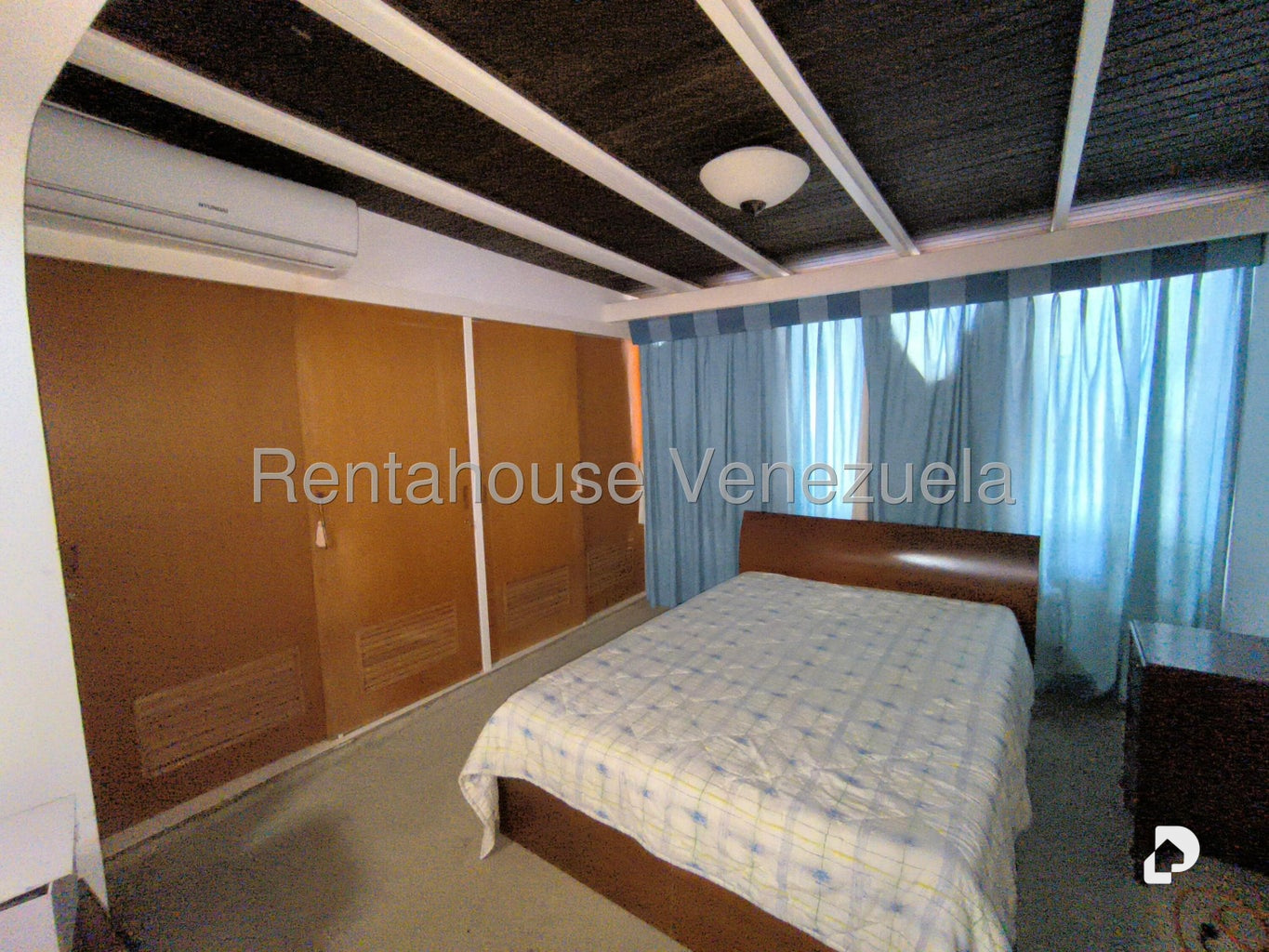 Casa en Colinas de La California, Caracas – 23