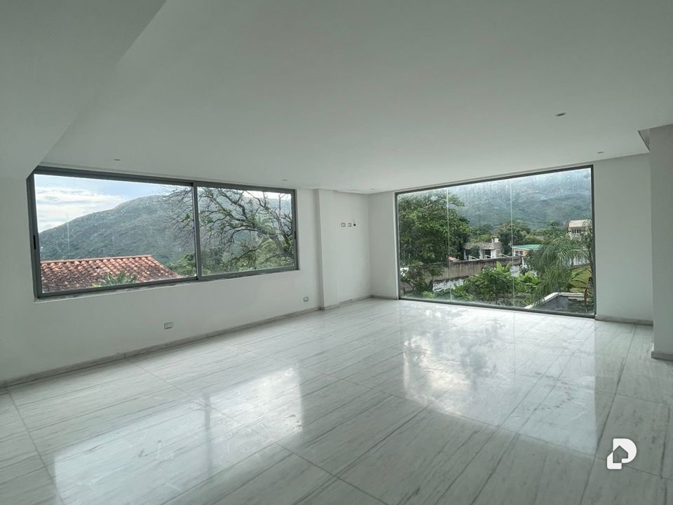 Casa en Urbanización El Castaño, Maracay – 15