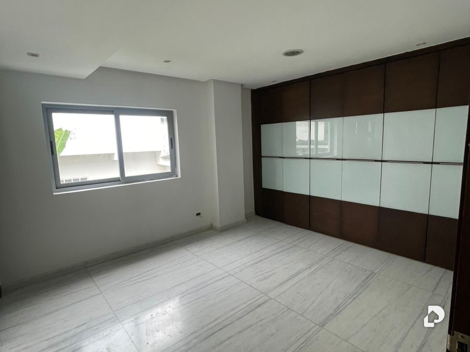 Casa en Urbanización El Castaño, Maracay – 11