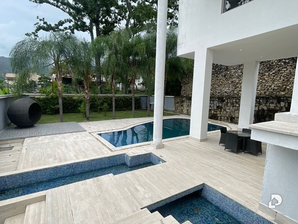 Casa en Urbanización El Castaño, Maracay – 7