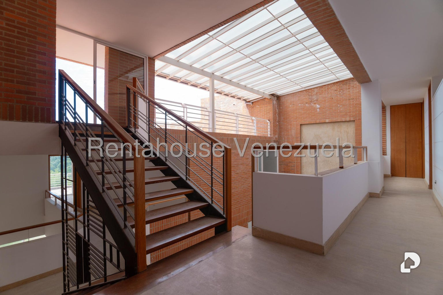 Casa en Alto Hatillo, Caracas – 11