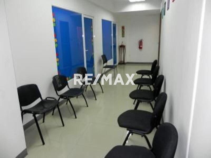 Oficina en Santa María, Maracaibo - 1