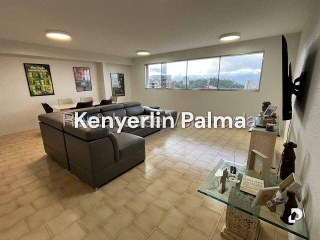 Apartamento en Manzanares, Caracas – 2