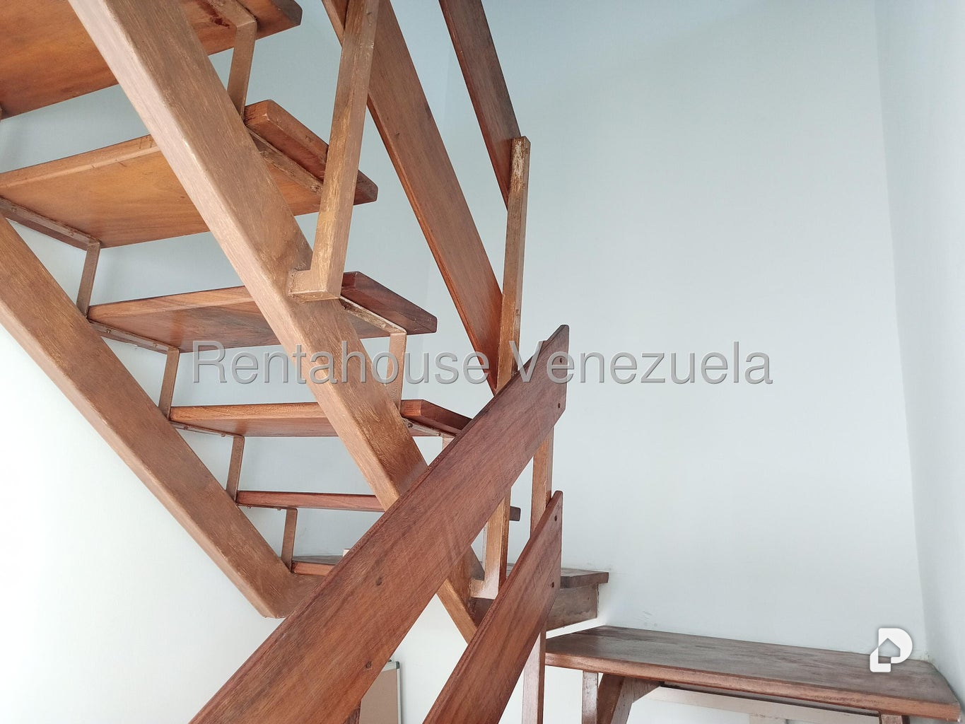 Apartamento en Guaicay, Caracas – 24