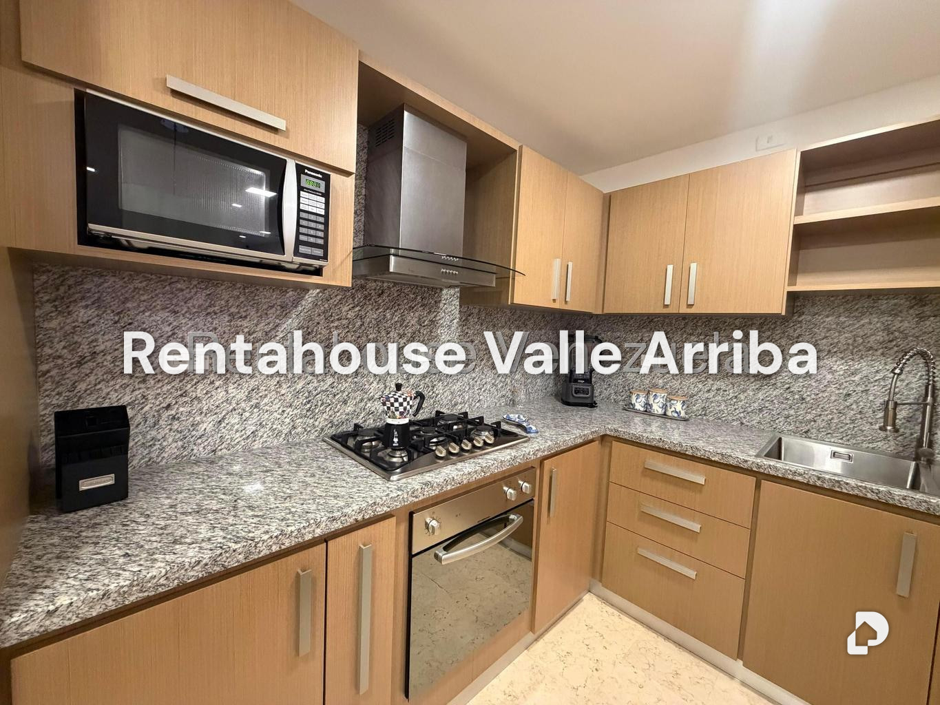 Apartamento en La Lagunita Country Club, Caracas