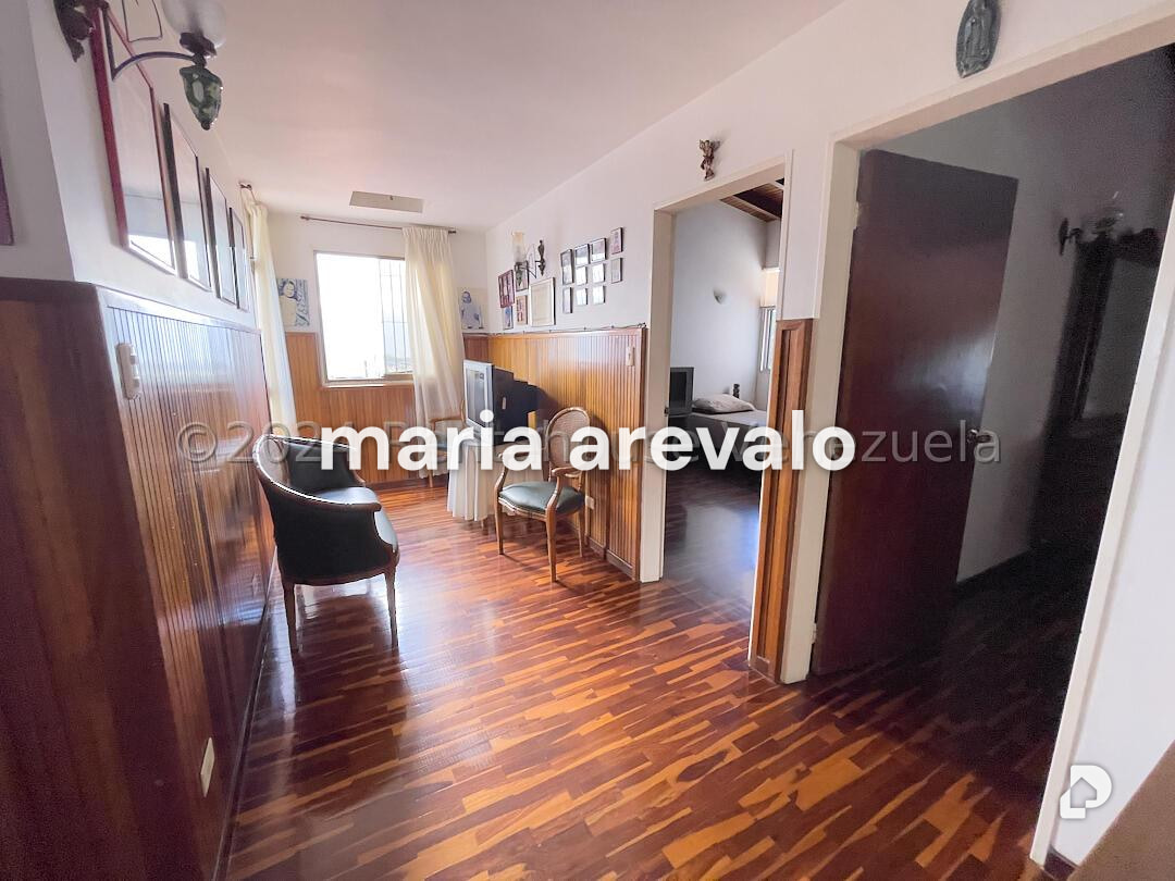 Casa en Alto Prado, Caracas – 20
